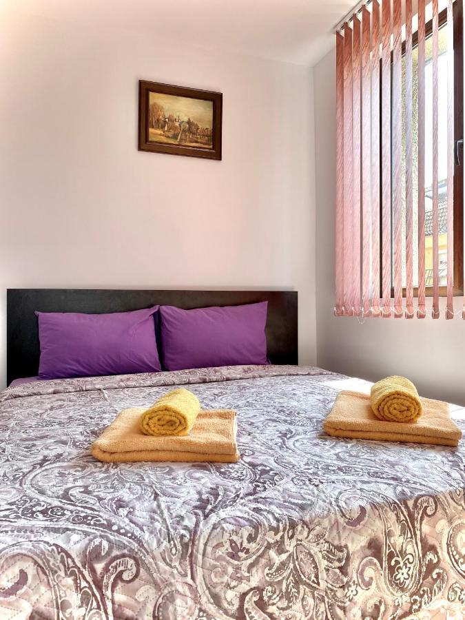 Bright Central Studio For 4 In Burgas Extérieur photo