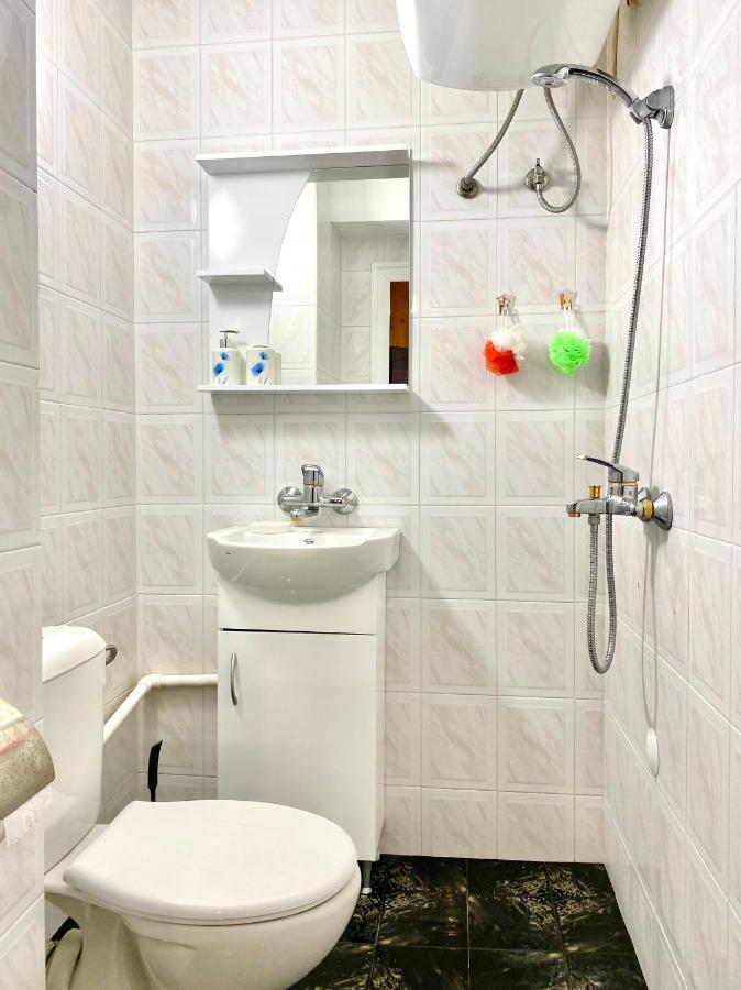 Bright Central Studio For 4 In Burgas Extérieur photo